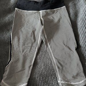 Lululemon Capri Pants